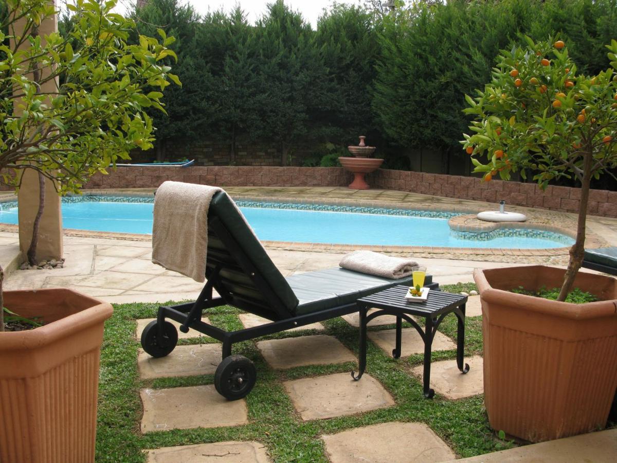 Casablanca Bed And Breakfast Stellenbosch Exterior foto