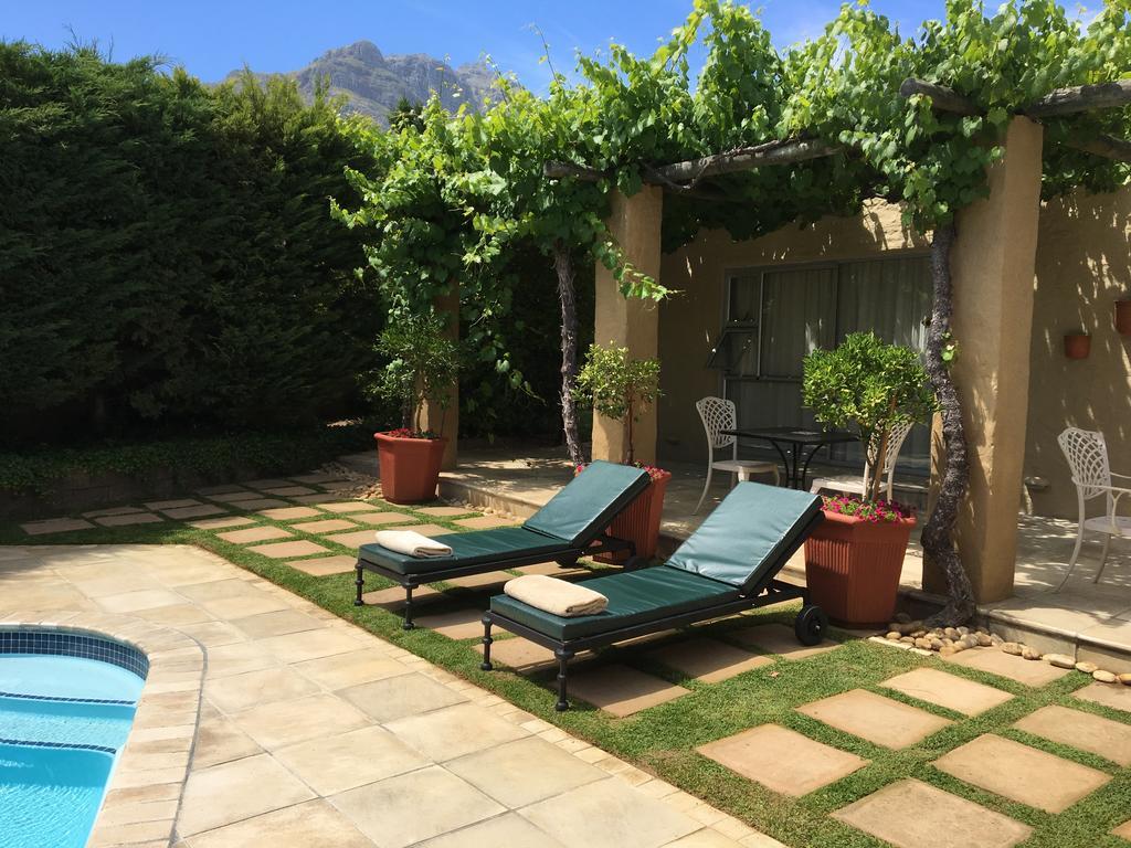 Casablanca Bed And Breakfast Stellenbosch Exterior foto